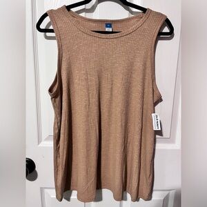 NWT- Luxe Swing Tank Top- Old Navy Size L